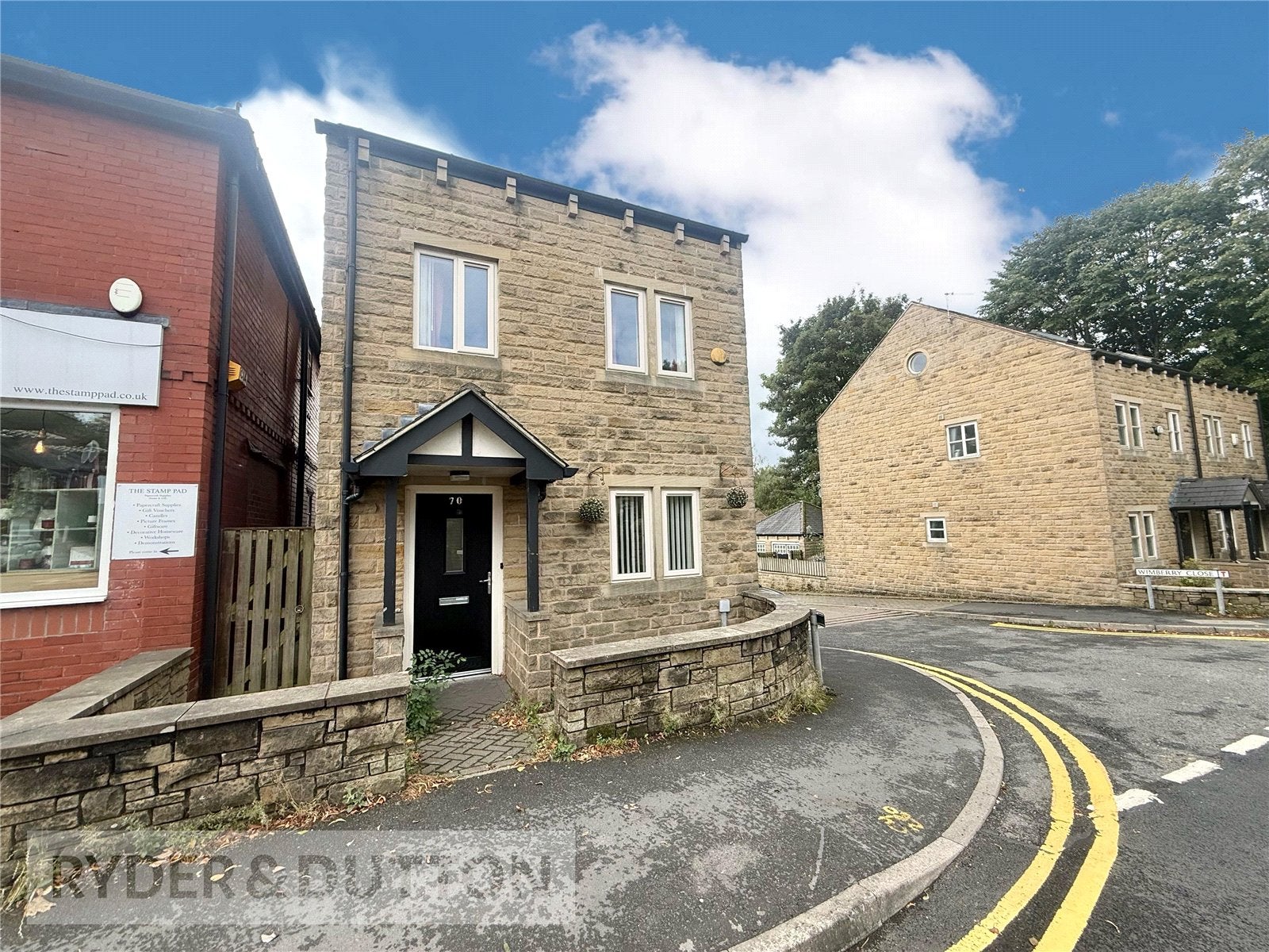 House Chew Valley Road in Oldham