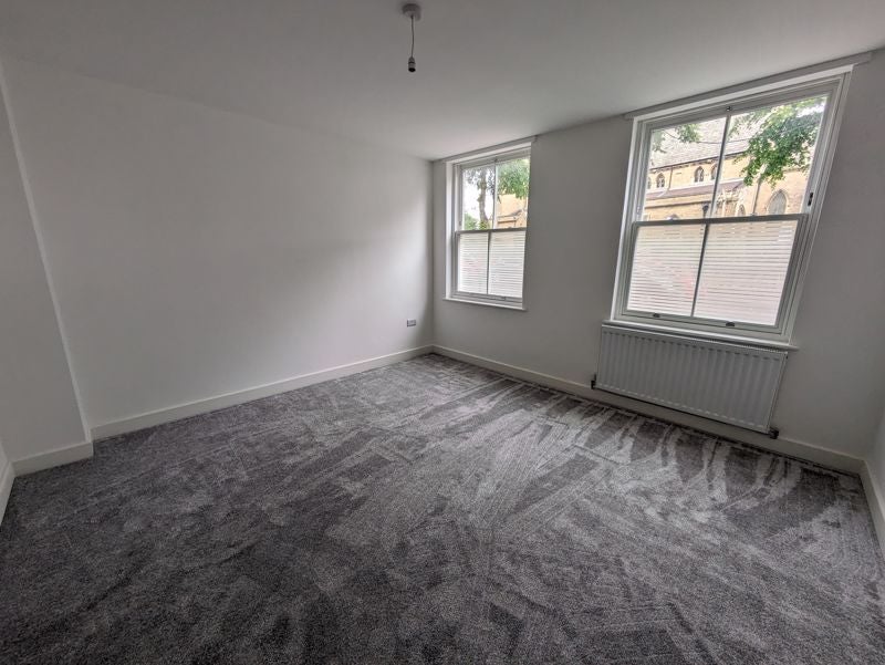 Flat St John Street in Mansfield Woodhouse