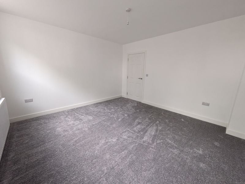 Flat St John Street in Mansfield Woodhouse