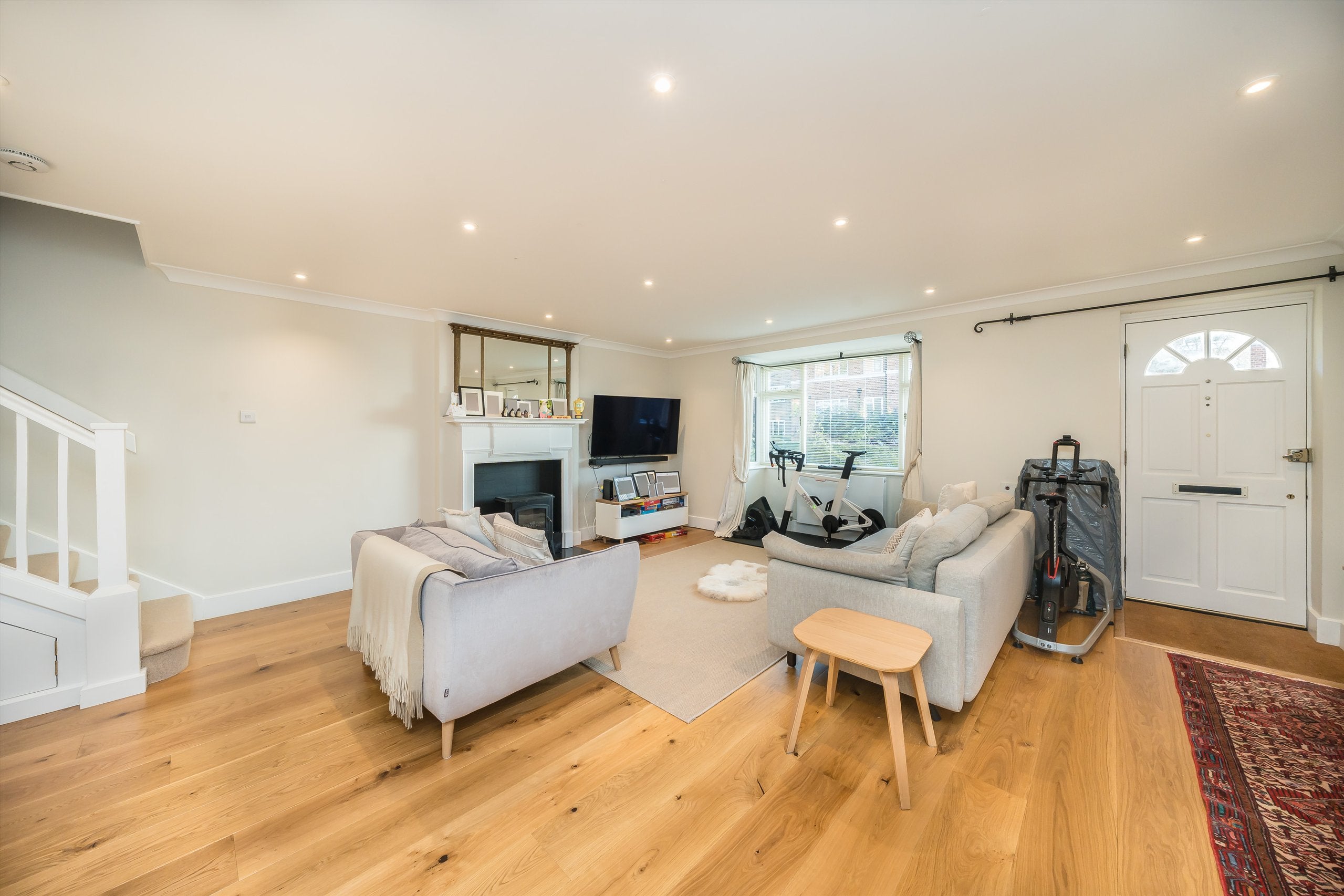 Flat Raymond Road in Greater London