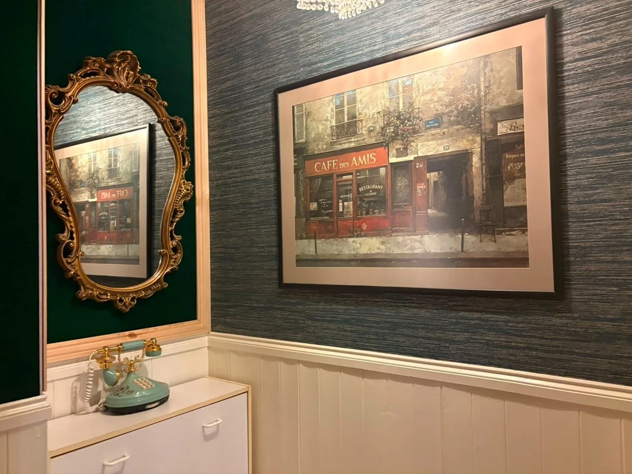 Room Tillings Close in Greater London
