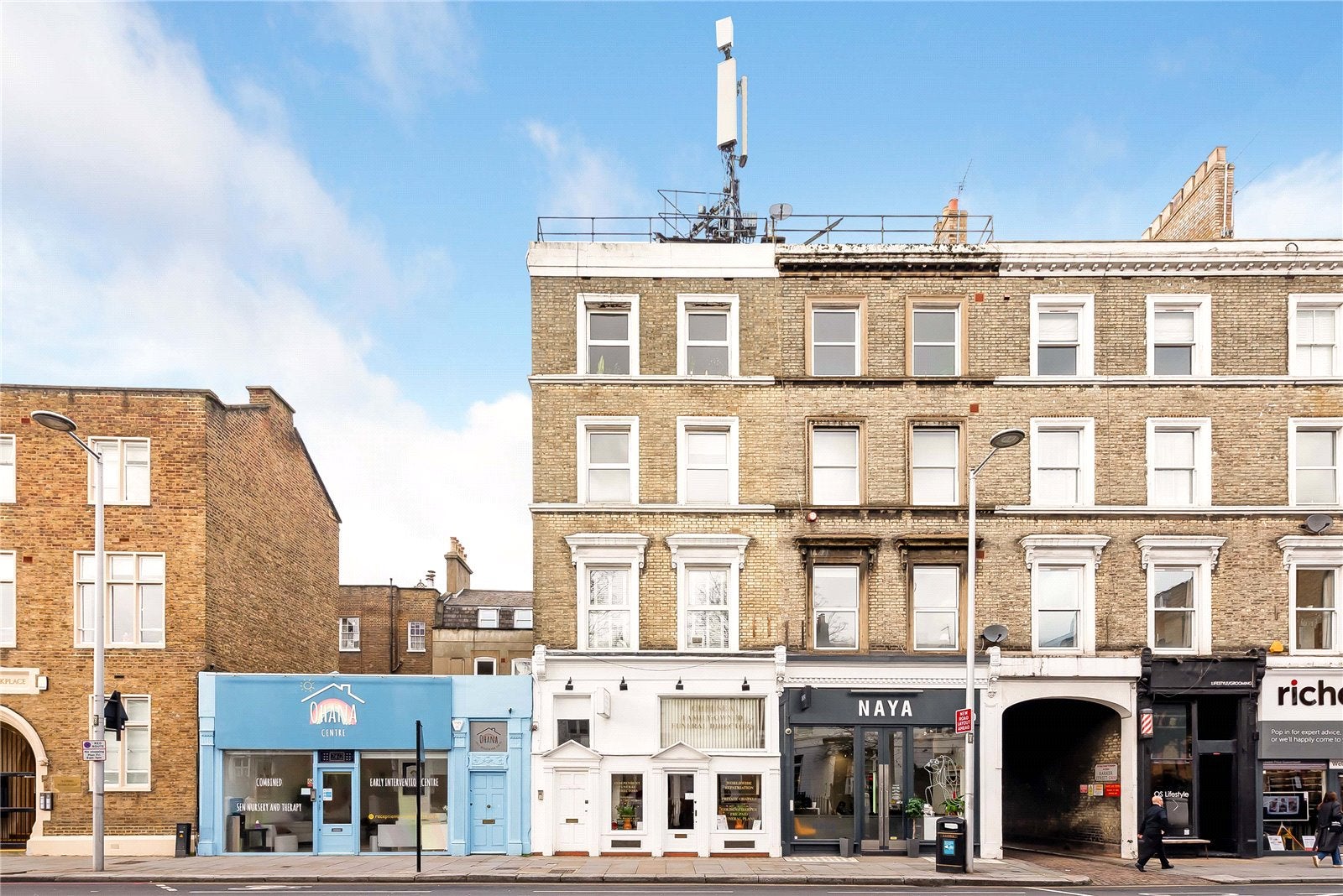 Flat Fulham Road in Greater London