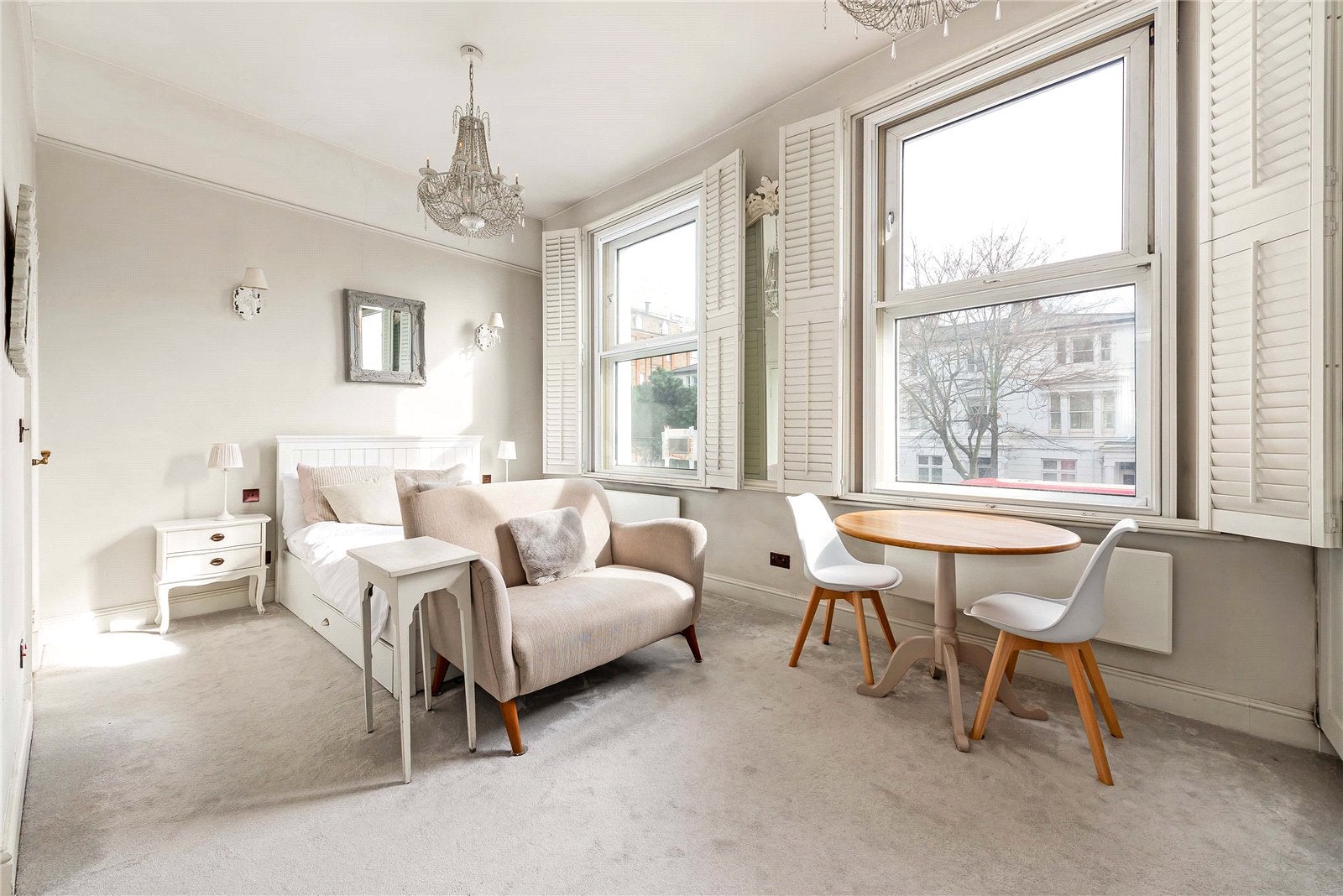 Flat Fulham Road in Greater London