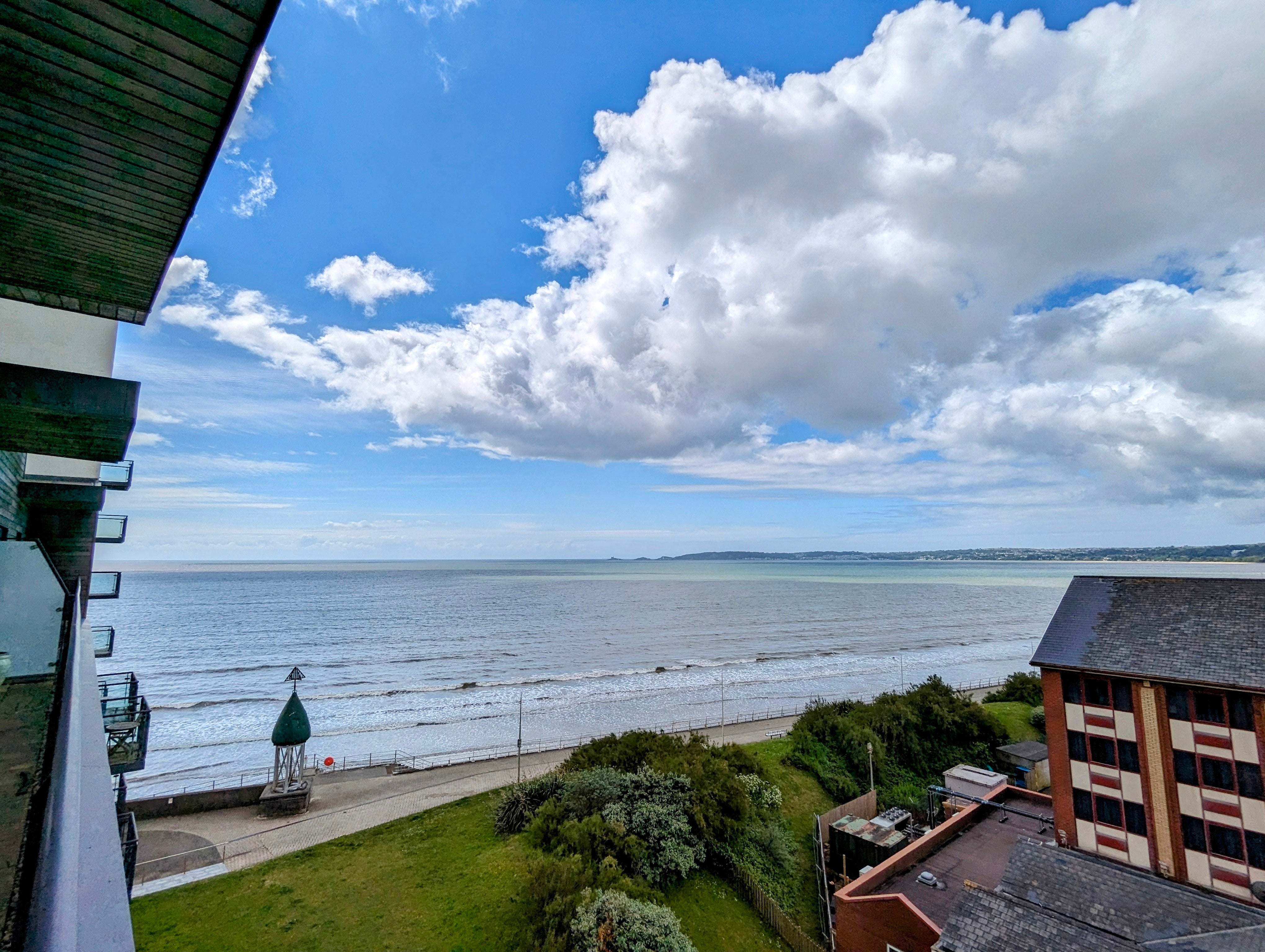 Flat Trawler Road in Swansea