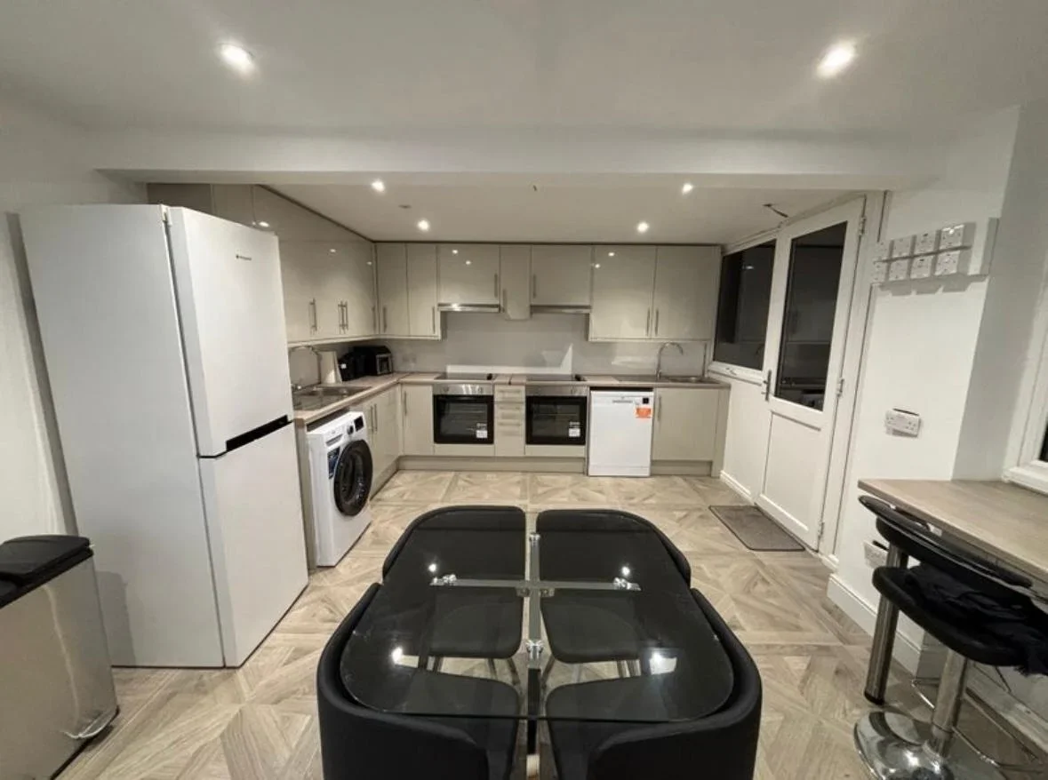 Room Craigavon Road in Dacorum