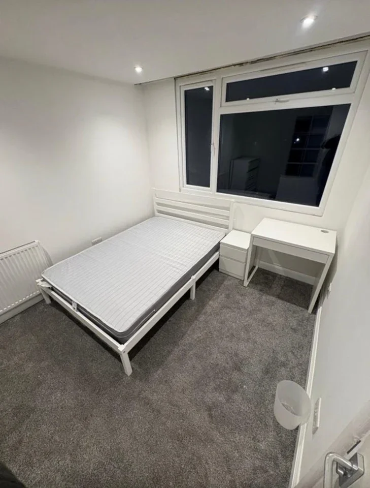 Room Craigavon Road in Dacorum