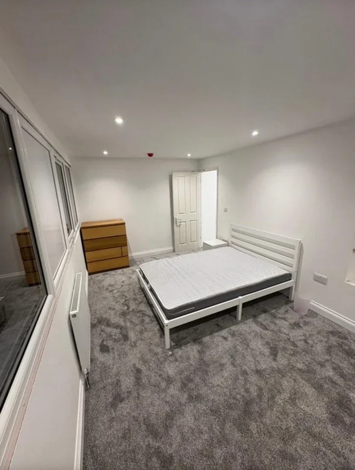 Room Craigavon Road in Dacorum