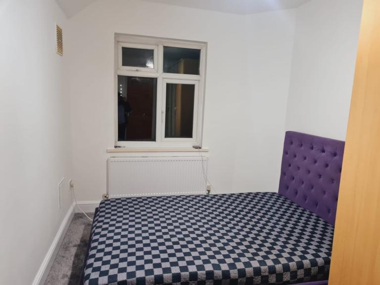 Room Woodlands Road in Greater London