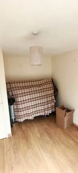 Flat Harvesters Close in Greater London