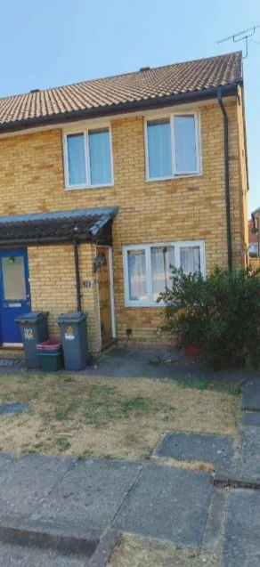 Flat Harvesters Close in Greater London