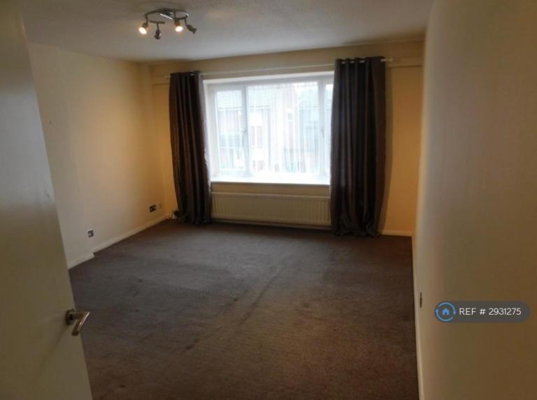 House Ferngill Close in Nottingham