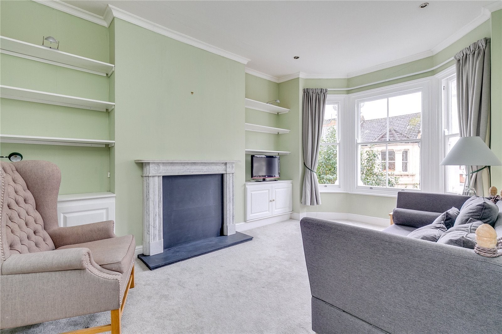Flat College Place in Greater London