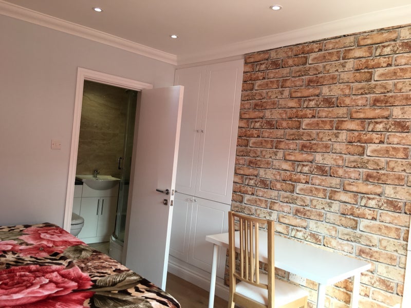 Room Chipstead Road in Birmingham