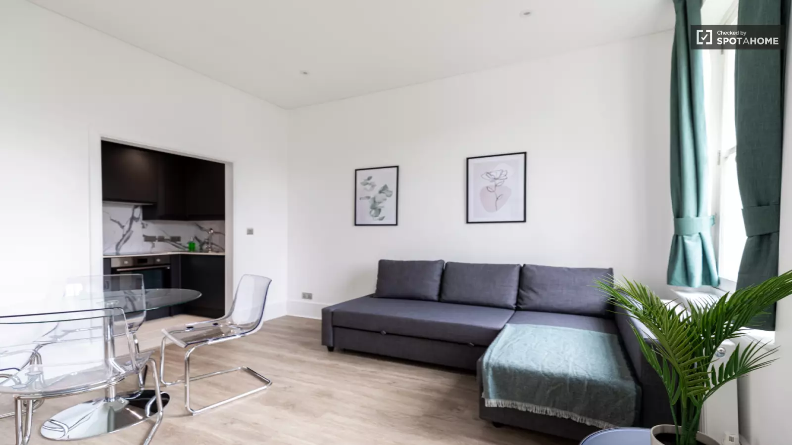 Flat Trebovir Road in Greater London