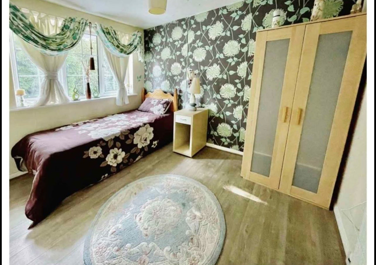 Room Tattershall Drive in Dacorum