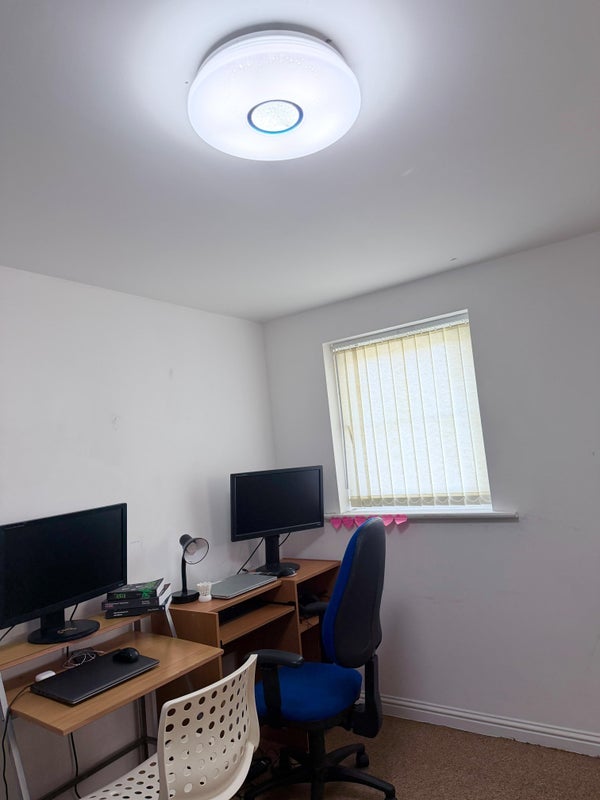 Room Hacking Street in Manchester