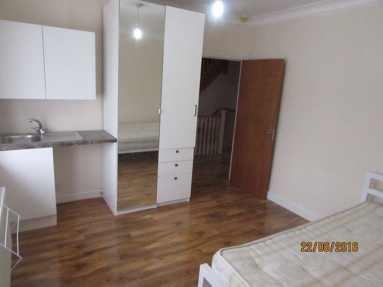 Room Eastern Avenue in Greater London