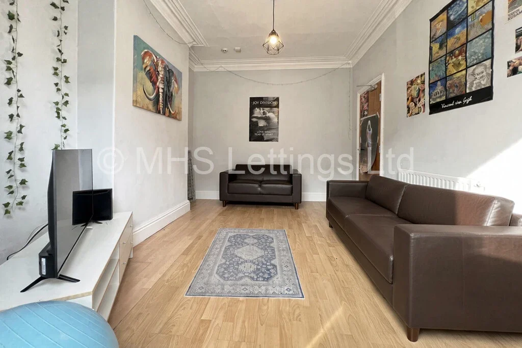 Flat Back Ashville Terrace in Leeds