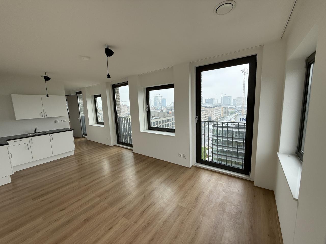 1-room apartment of 28m² in Amsterdam photo 6