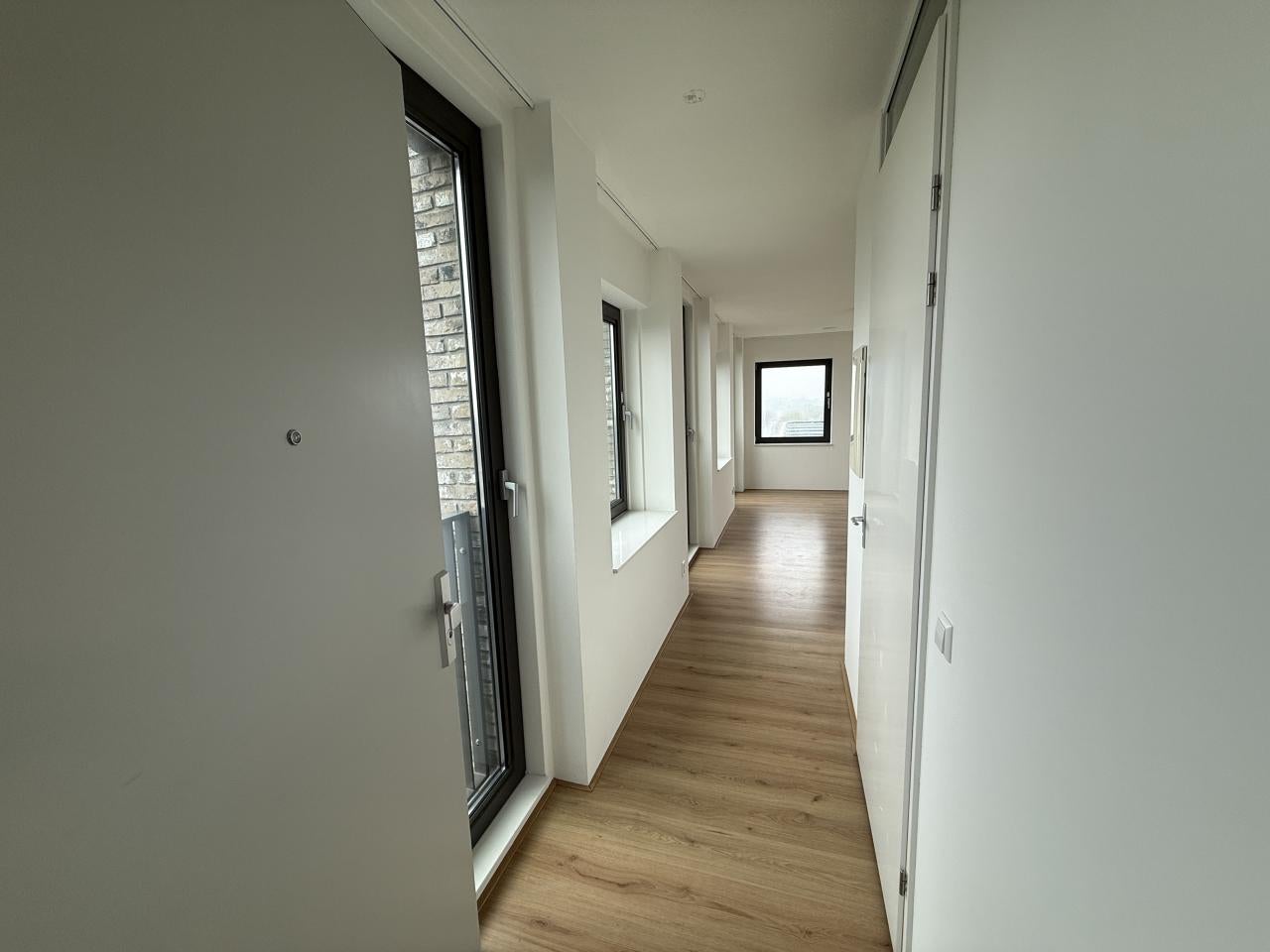 1-room apartment of 28m² in Amsterdam photo 8