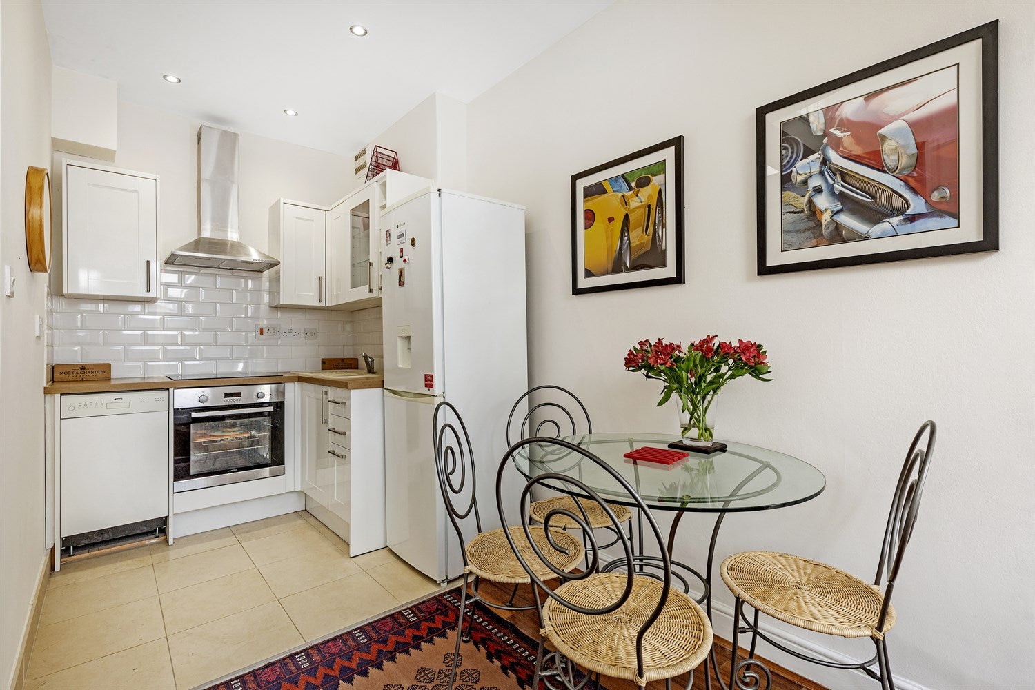 Flat Roland Gardens in Greater London