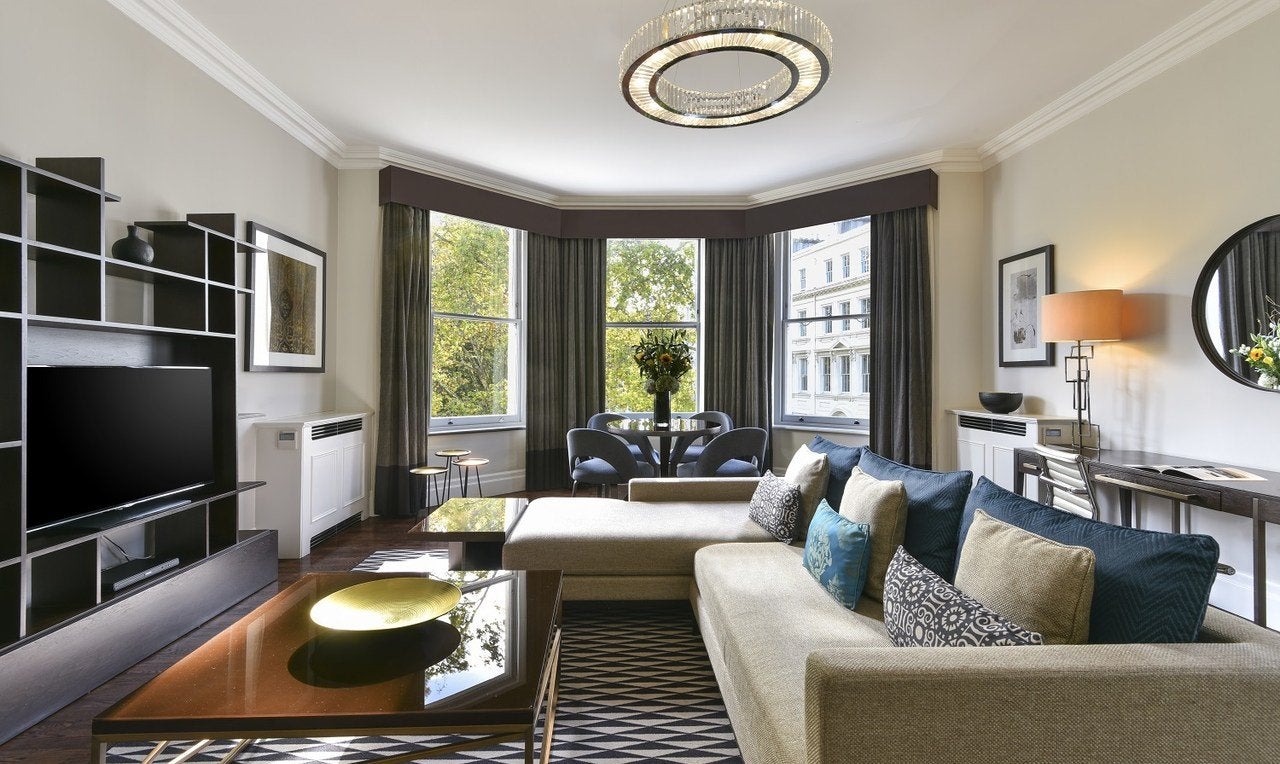 Flat Cromwell Road in Greater London