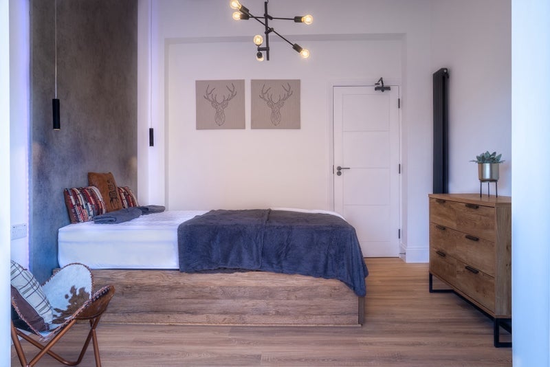Room Wollaton Road in Nottingham