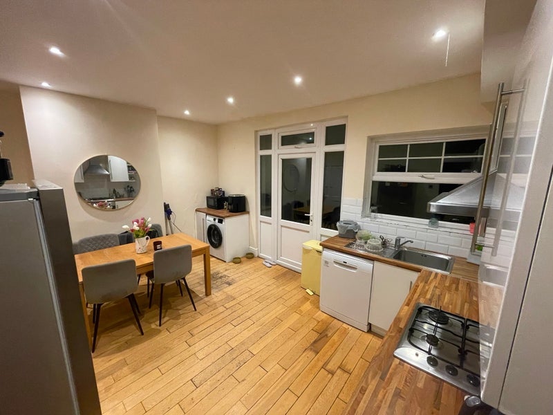 Room Franciscan Road in Greater London