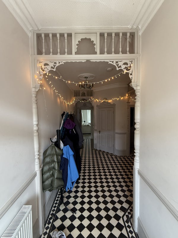Room Cranhurst Road in Greater London