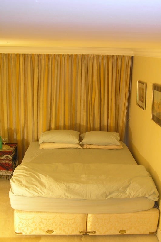 Room Upper Thames Street in City of London
