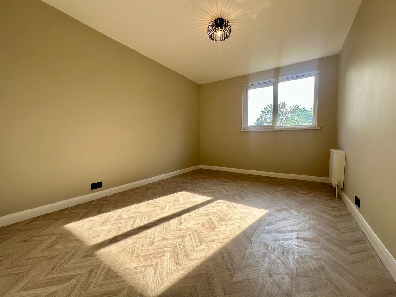 Flat Bath Close in Greater London