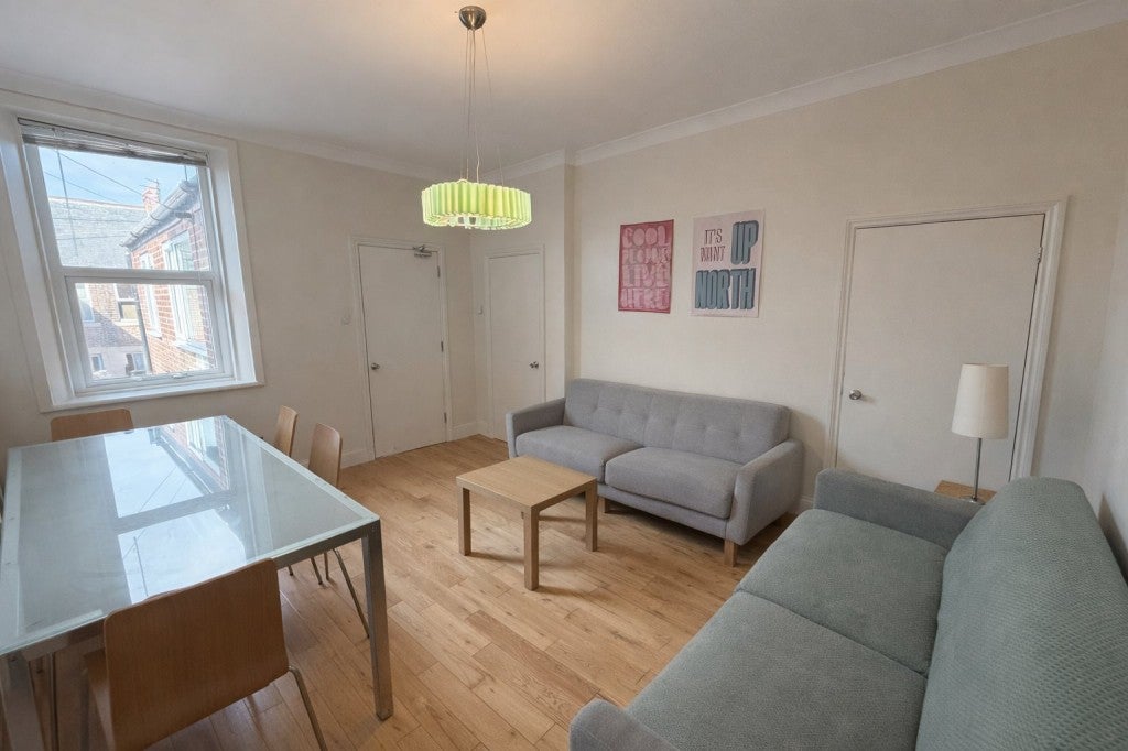 Room Hotspur Street in Newcastle upon Tyne