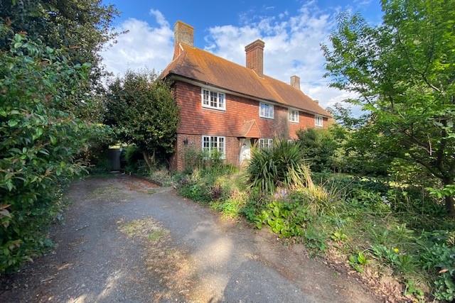 House Wisley Lane in Guildford