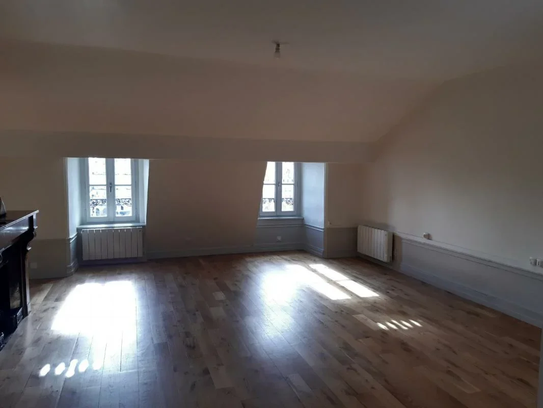 Flat Rue Président Édouard Herriot in Lyon