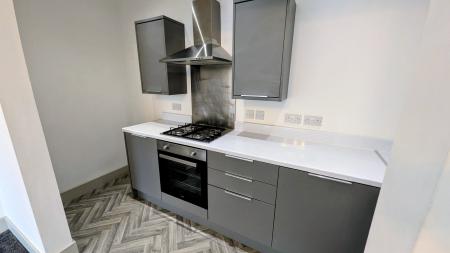 Flat Holmfield Road in Blackpool