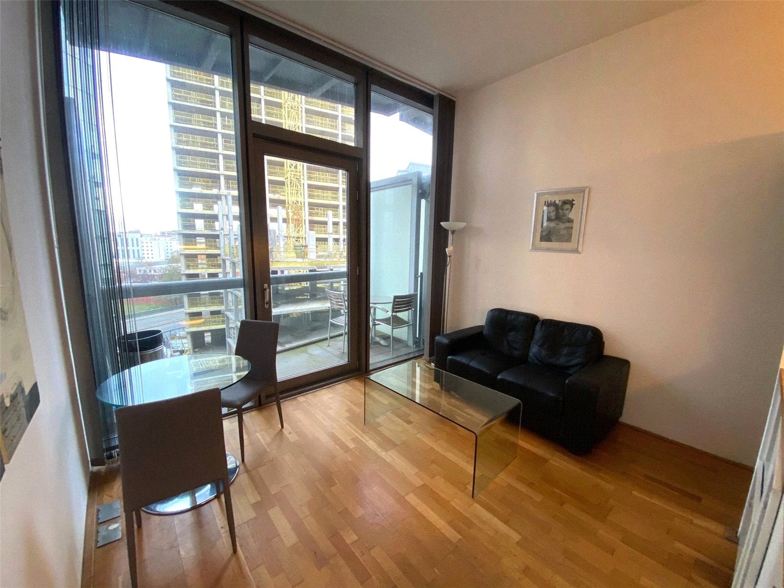 Flat Greengate in Salford