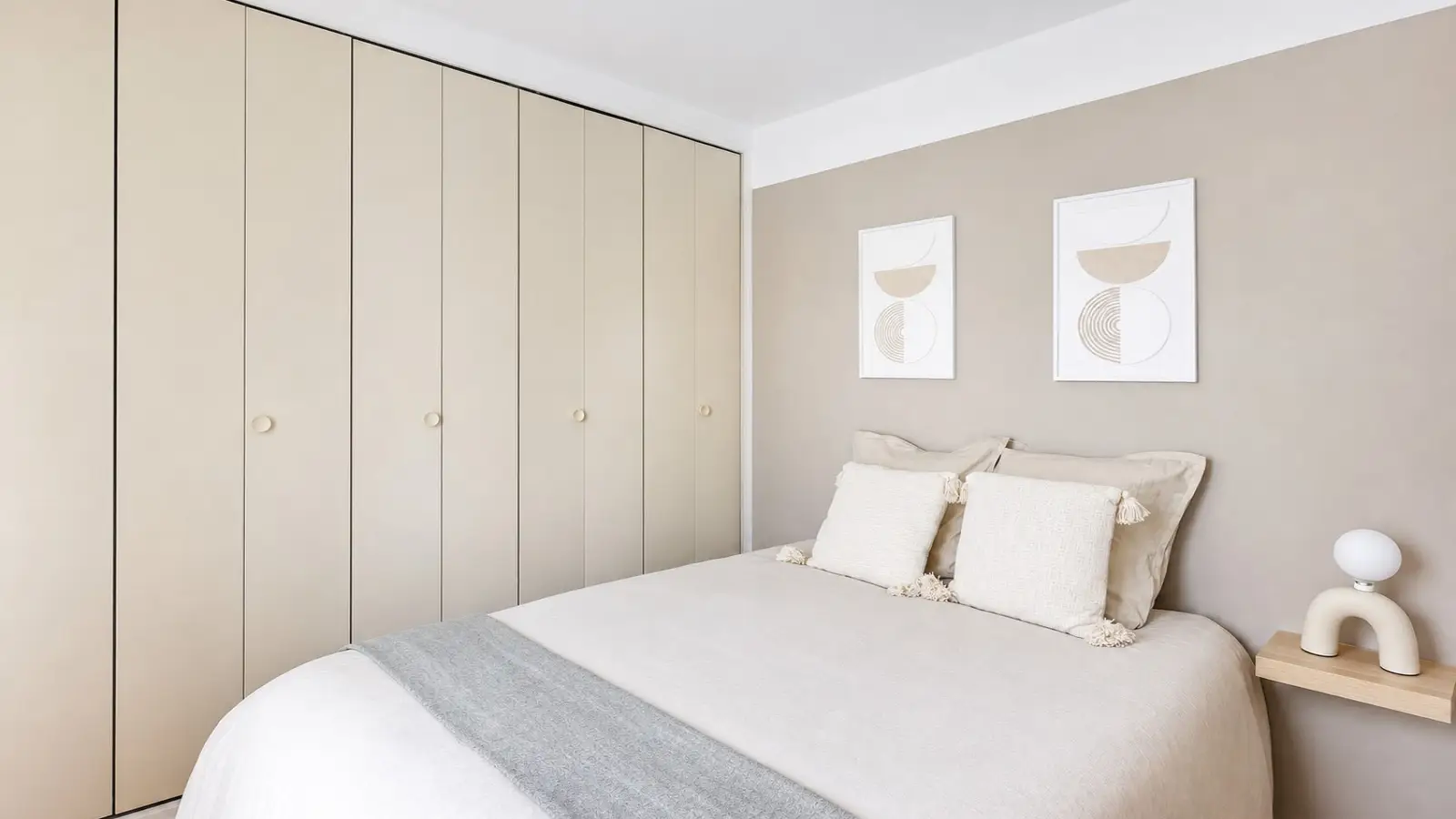 Room Rue de l'Abreuvoir in Courbevoie