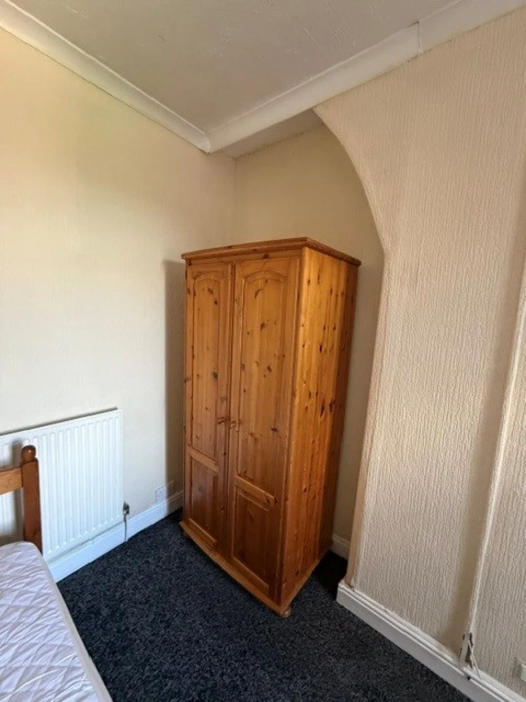 Room Middlewich Street in Crewe