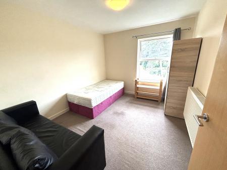 Flat New Brighton Road in Havant