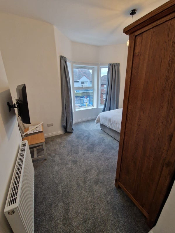 Room Laura Street in Crewe