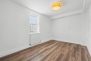 Flat Harpsfield Broadway in Welwyn Hatfield