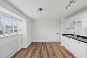 Flat Harpsfield Broadway in Welwyn Hatfield