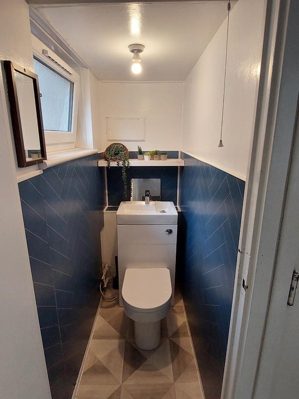 Room Millender Walk in Greater London