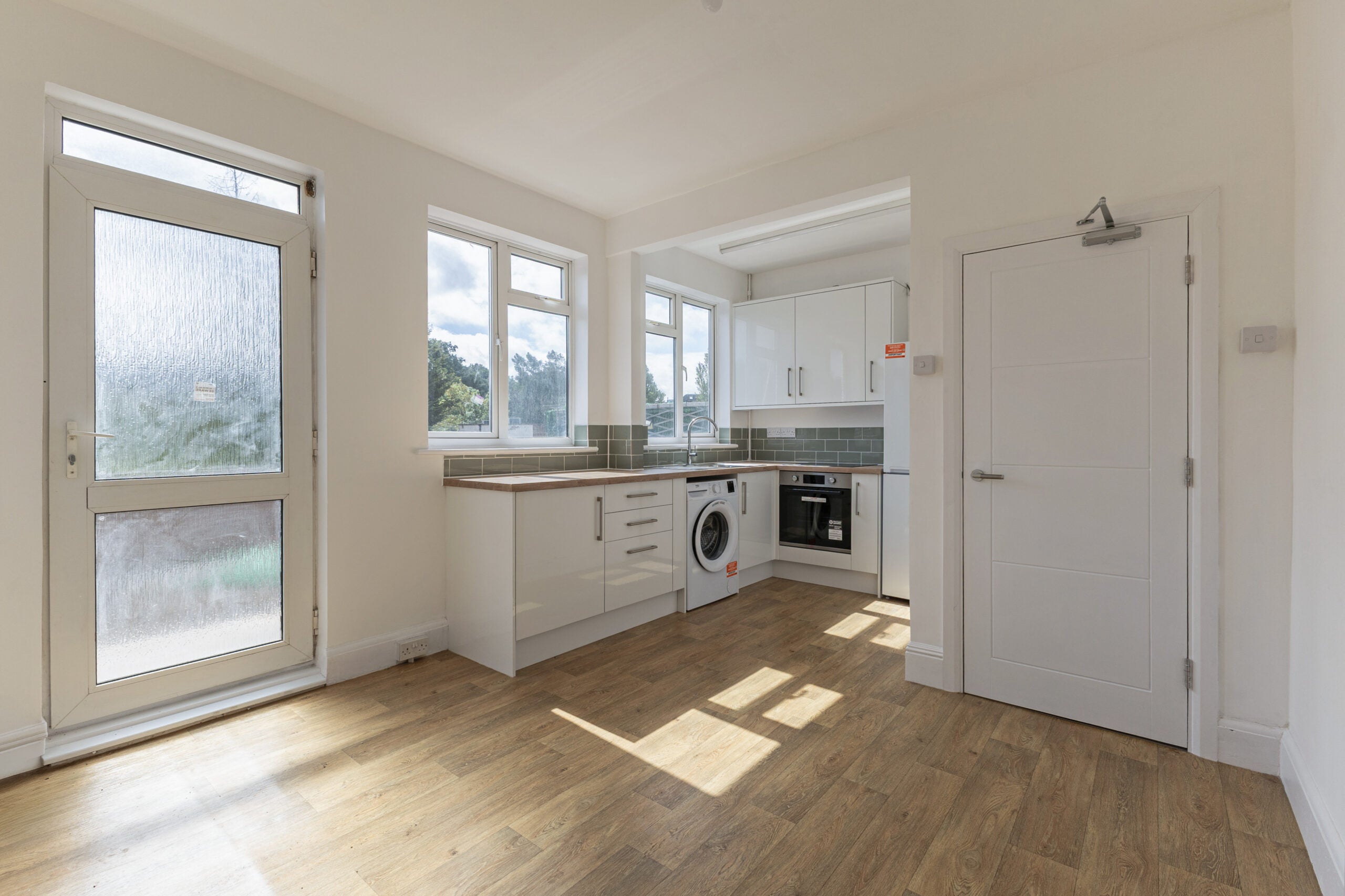 Flat Osidge Lane in Greater London
