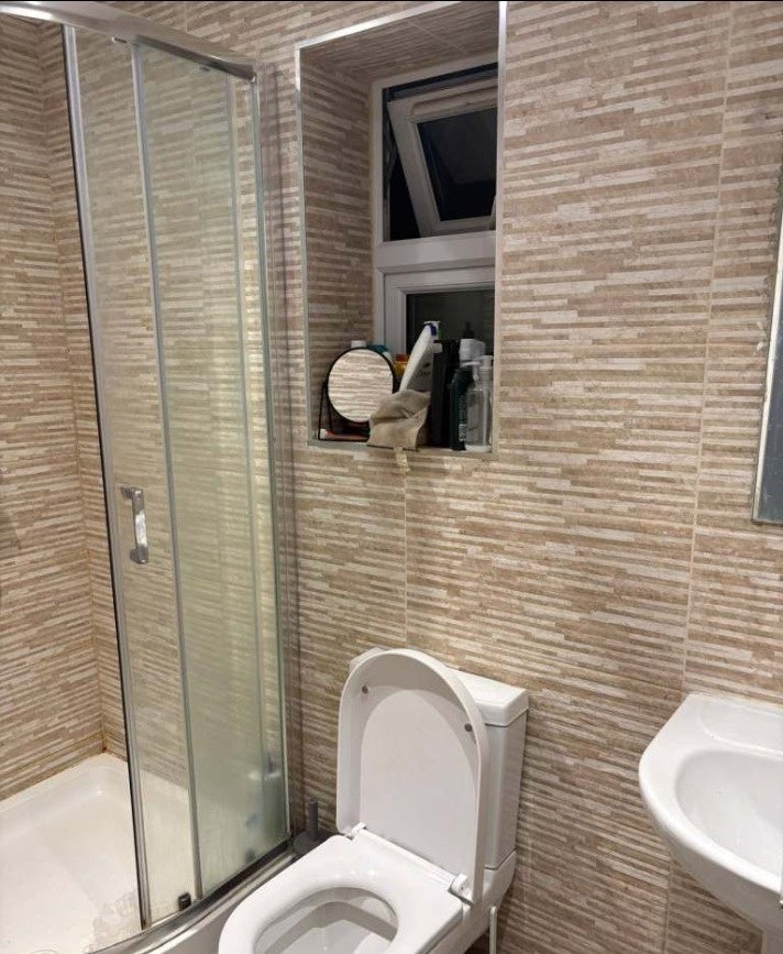 Room Chandos Road in Greater London