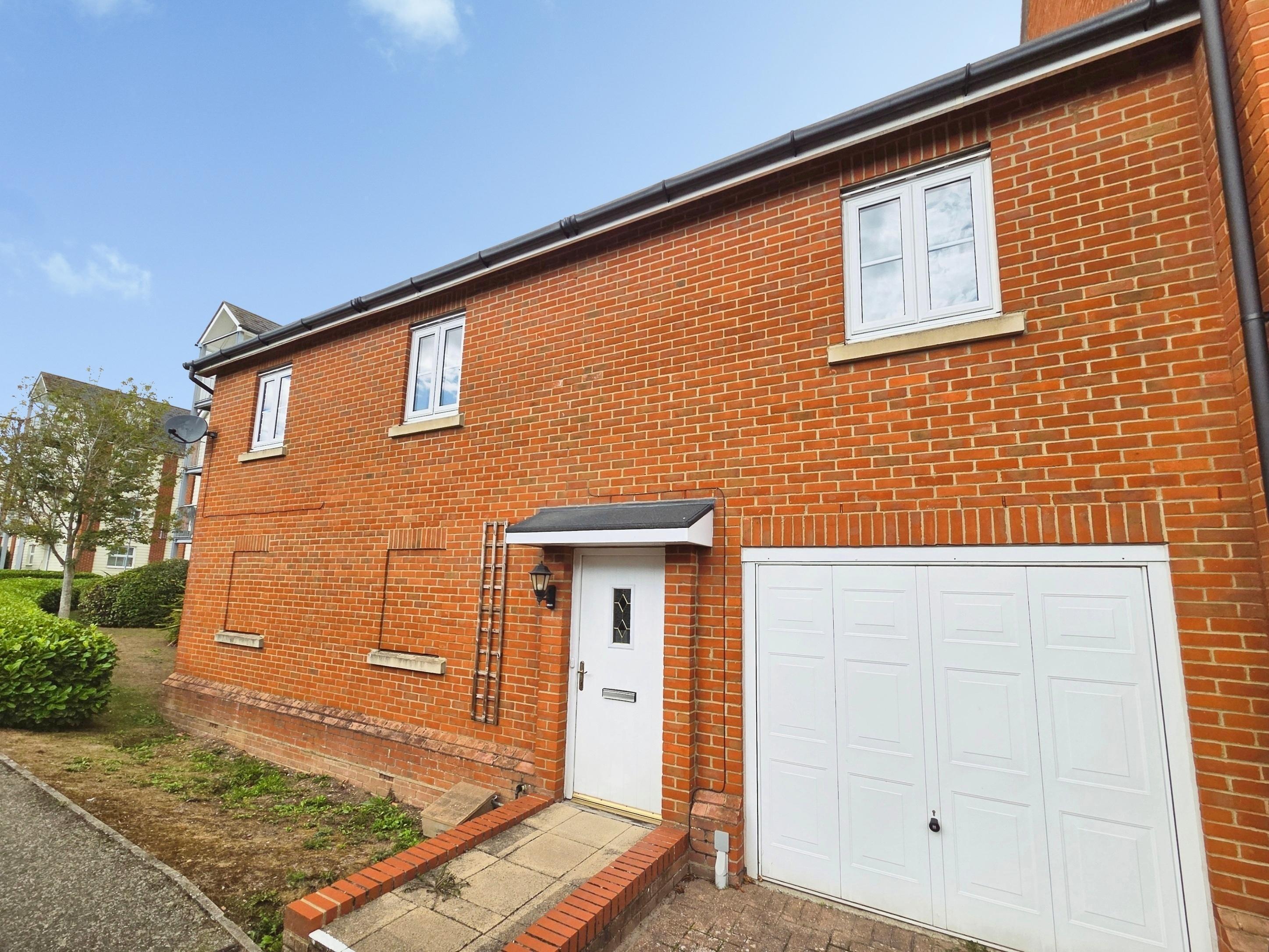 Flat Baker Way in Witham