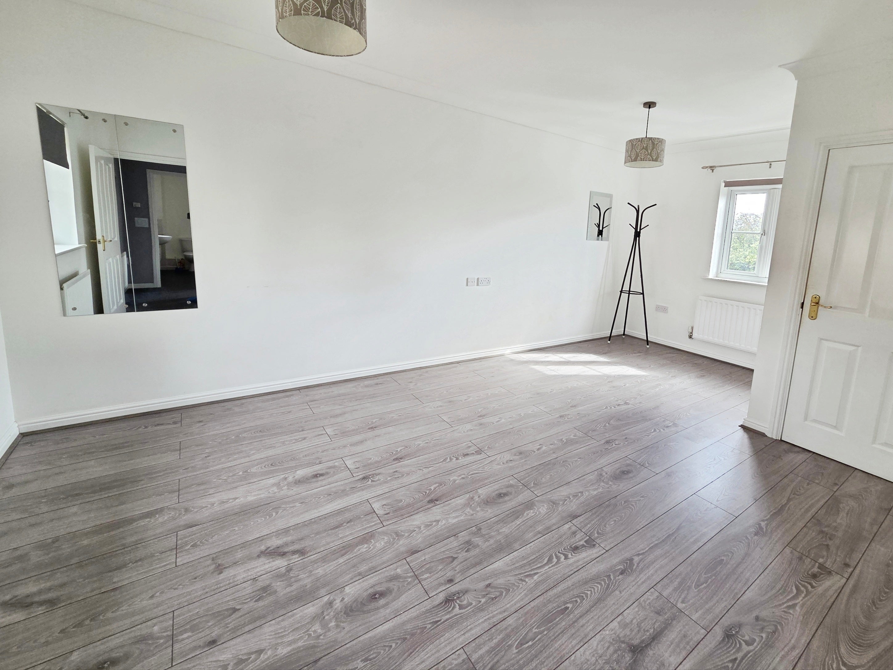 Flat Baker Way in Witham