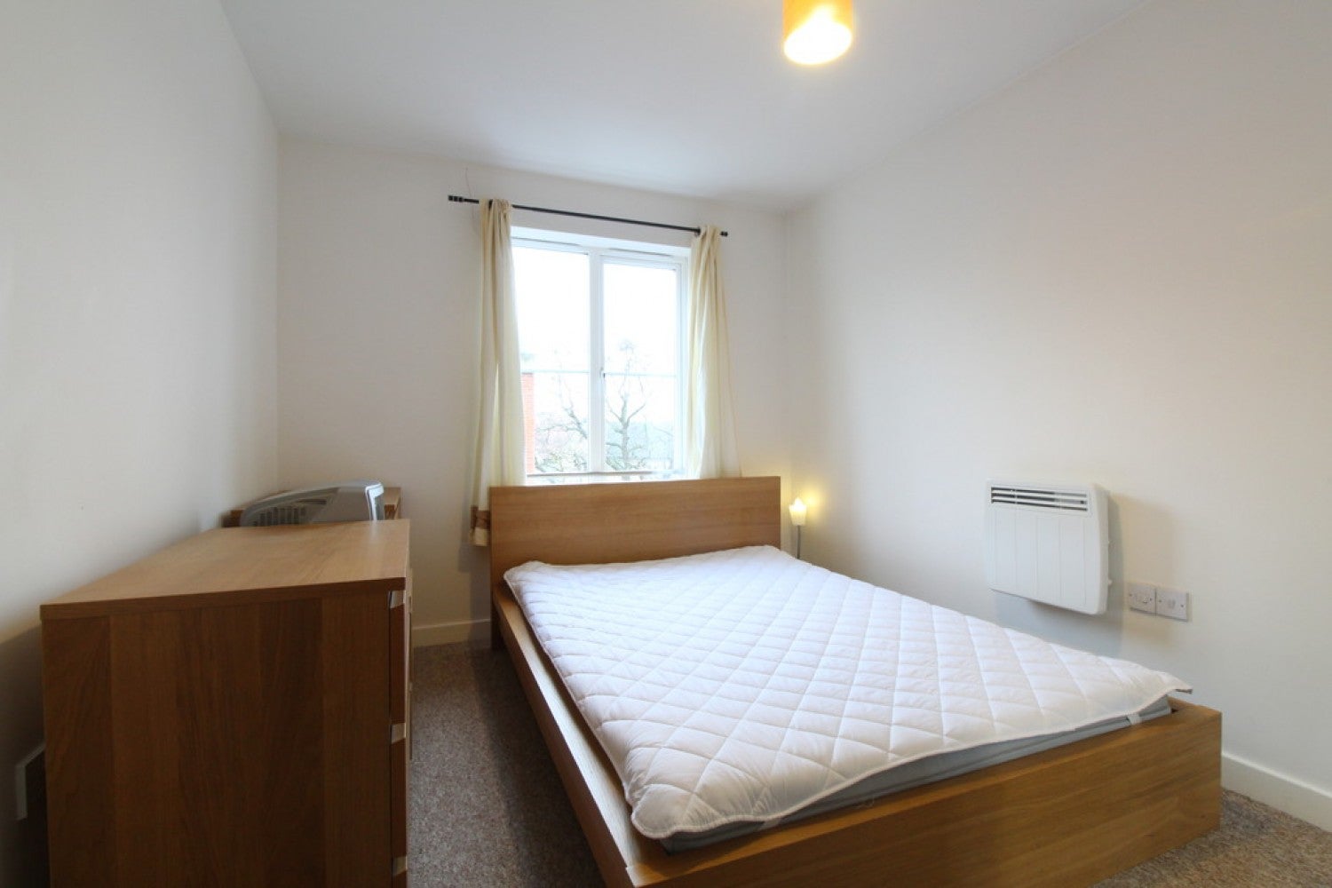 Flat Mortimer Gardens in Colchester