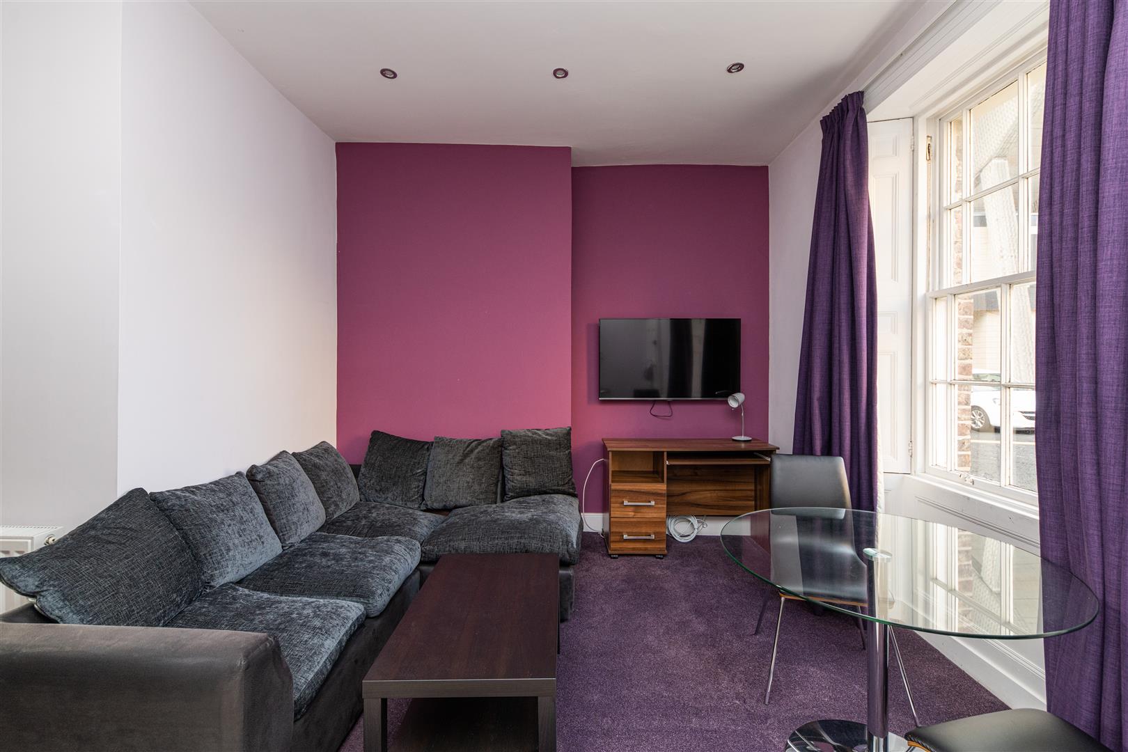 Flat Terrace Place in Newcastle upon Tyne
