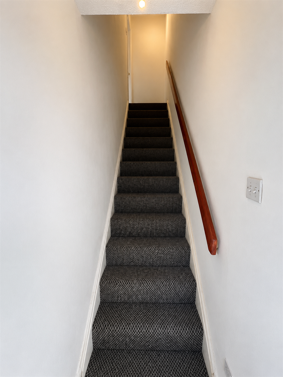 Flat Carnegie Avenue in Sandwell